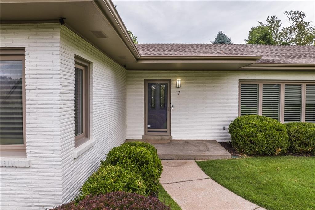 17 Lindenwood Lane