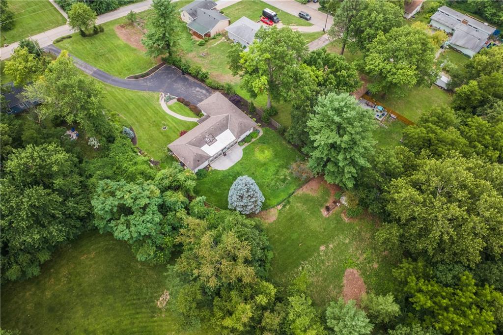 17 Lindenwood Lane