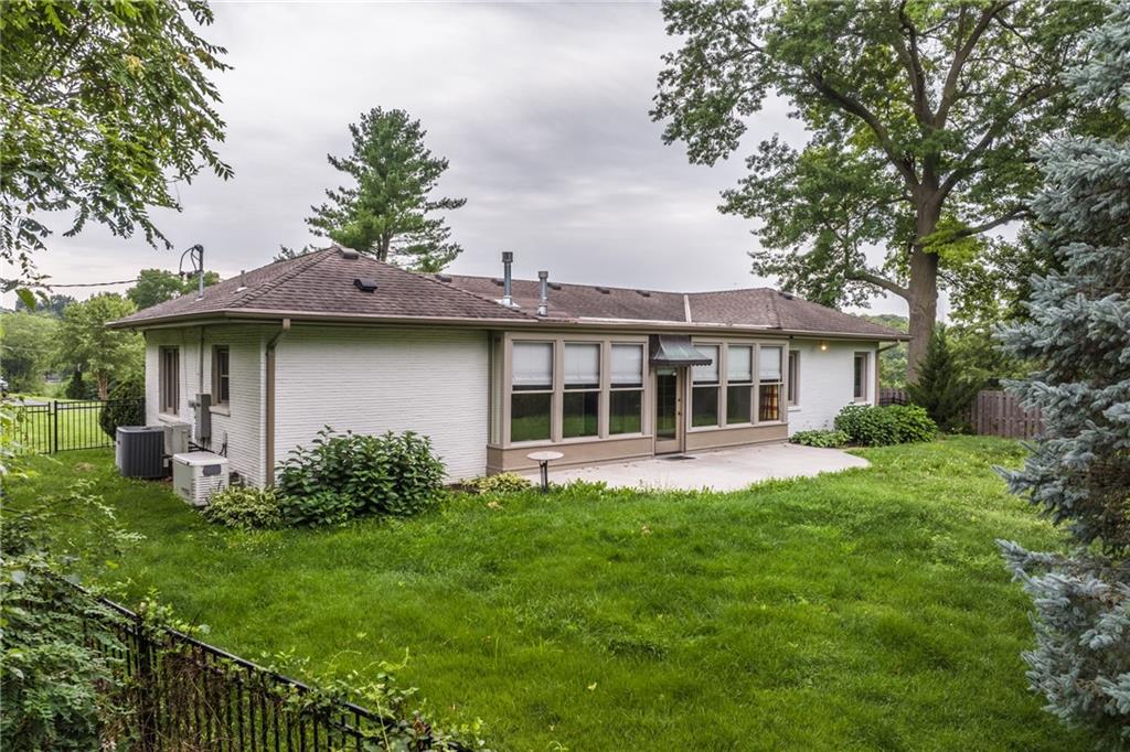 17 Lindenwood Lane