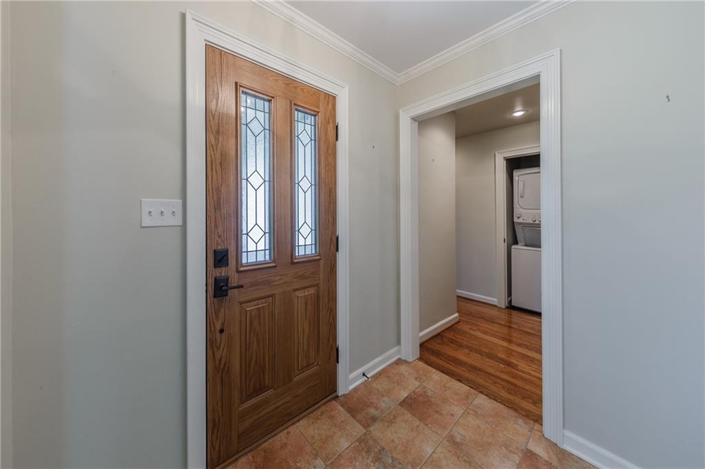 17 Lindenwood Lane
