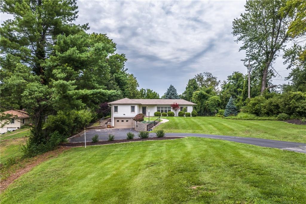 17 Lindenwood Lane