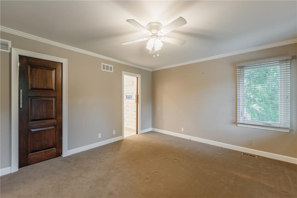 17 Lindenwood Lane
