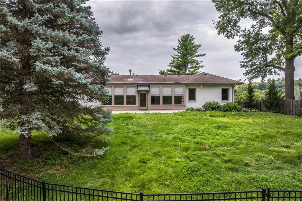 17 Lindenwood Lane