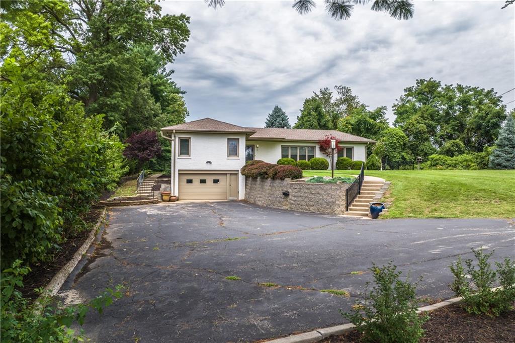 17 Lindenwood Lane