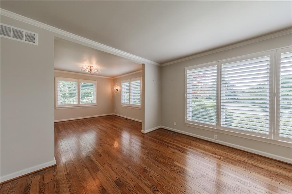 17 Lindenwood Lane