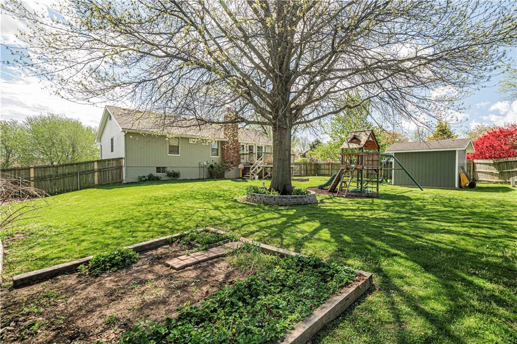 3906 E Haverill Drive