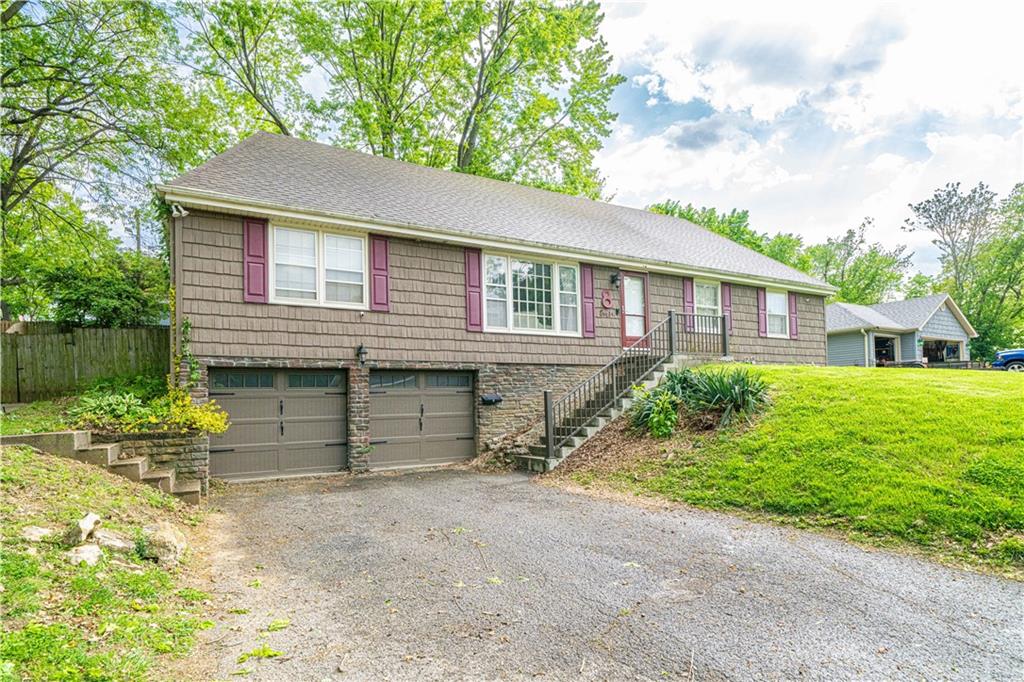 8 Dunn Drive