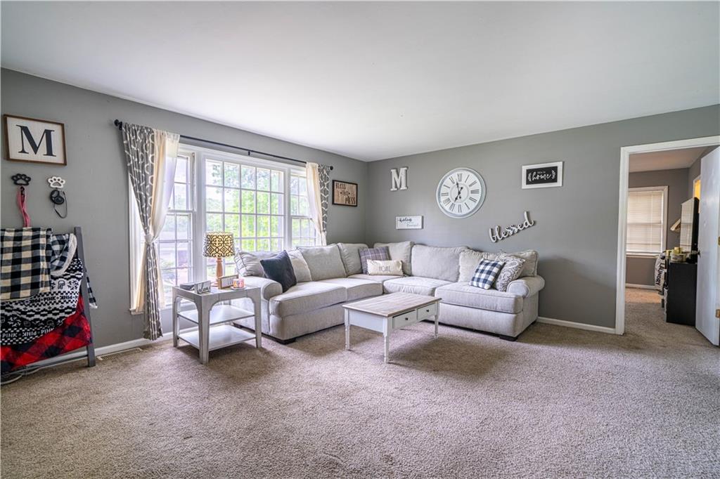 8 Dunn Drive