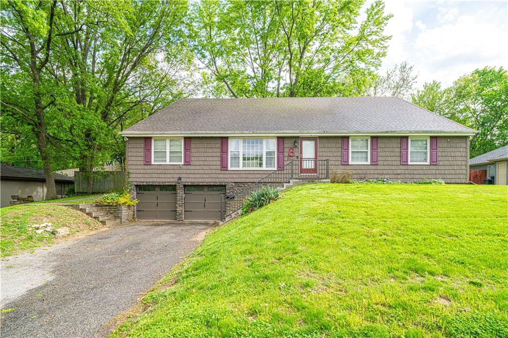 8 Dunn Drive