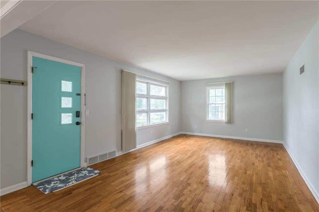 2606 Parallel Avenue