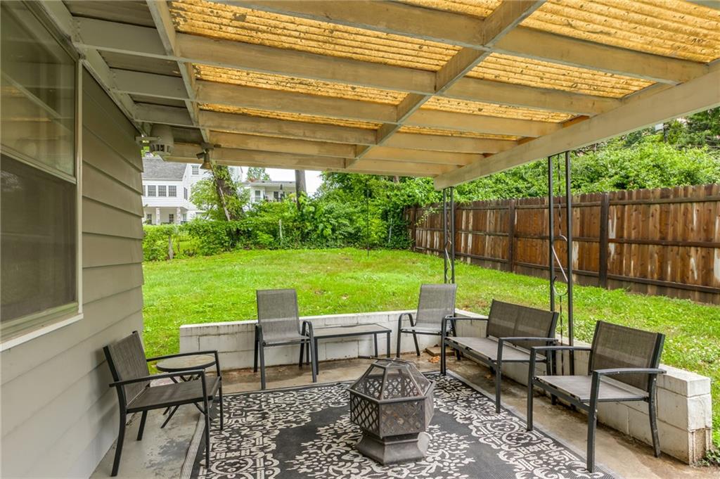 2606 Parallel Avenue