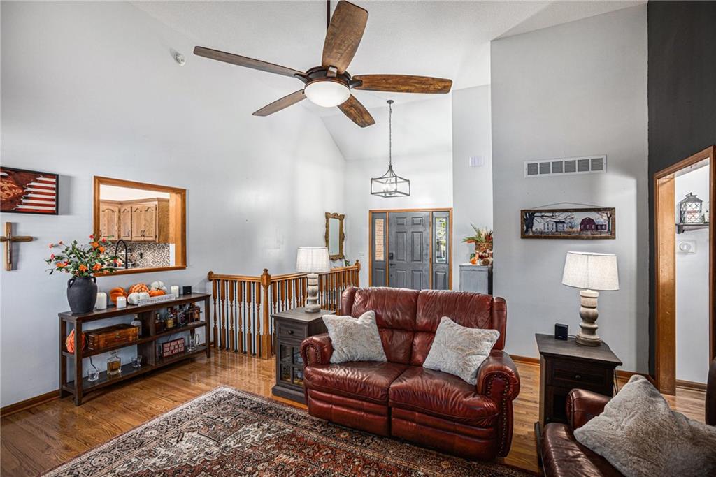15 Chadwick Lane