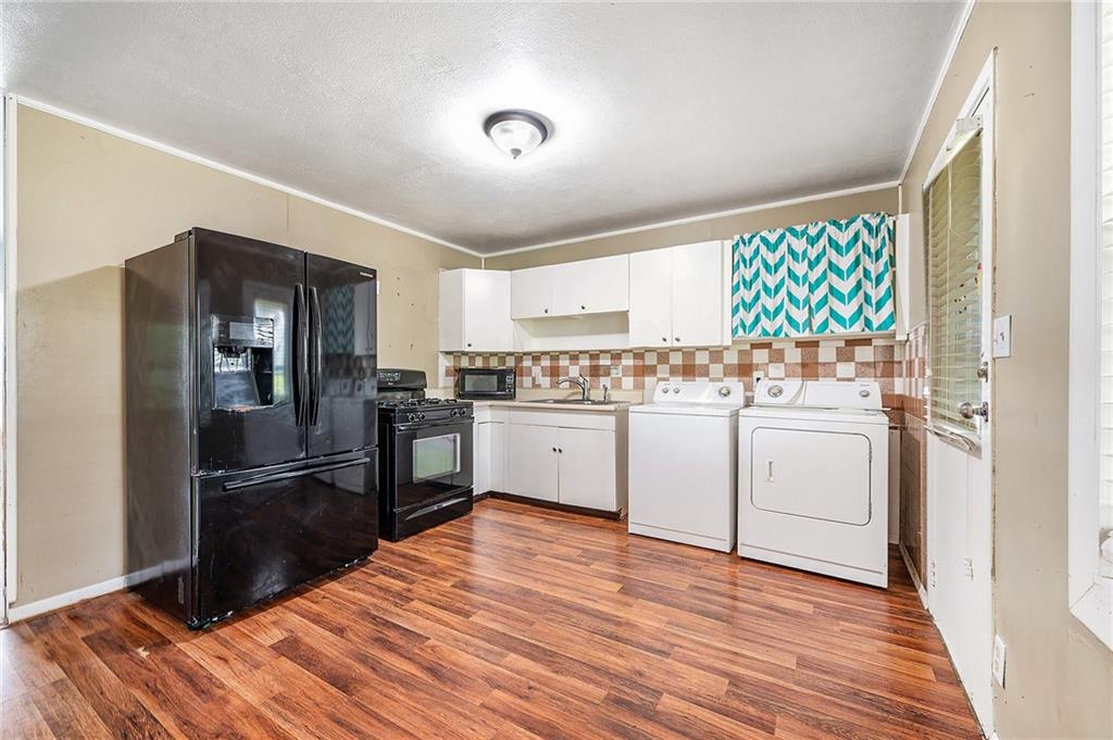3306 Mandan Lane