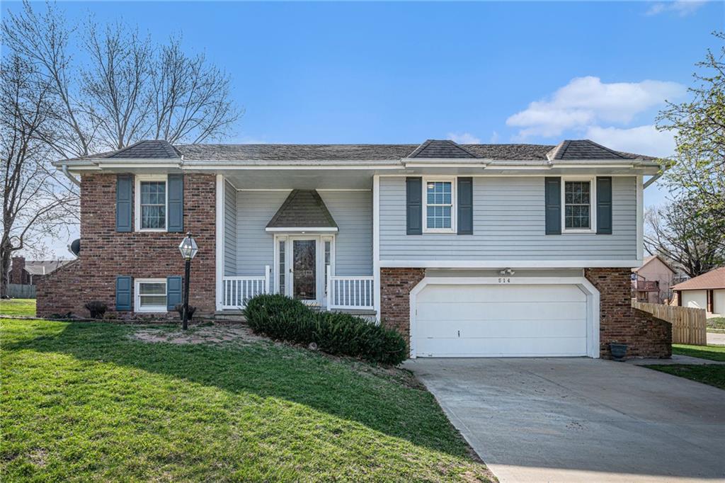 514 Meadowcrest Court