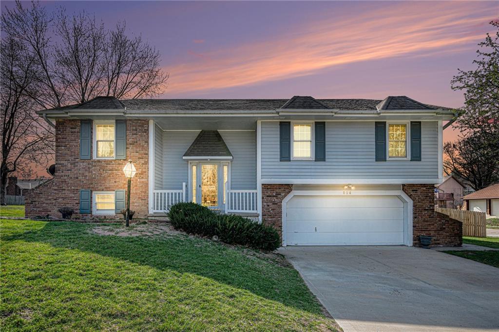 514 Meadowcrest Court