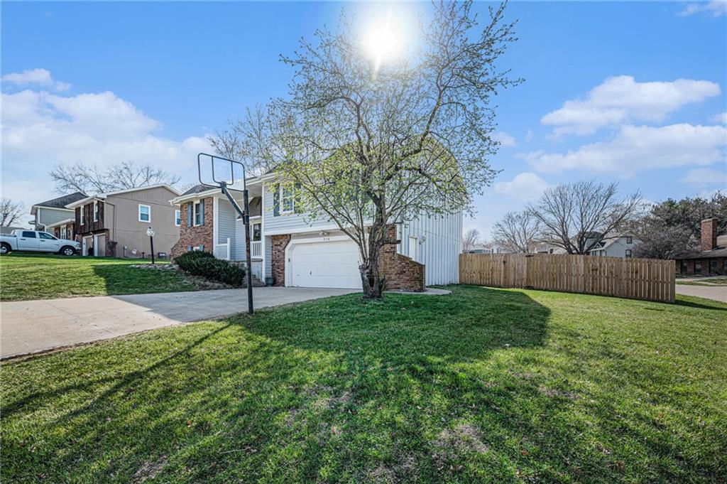 514 Meadowcrest Court