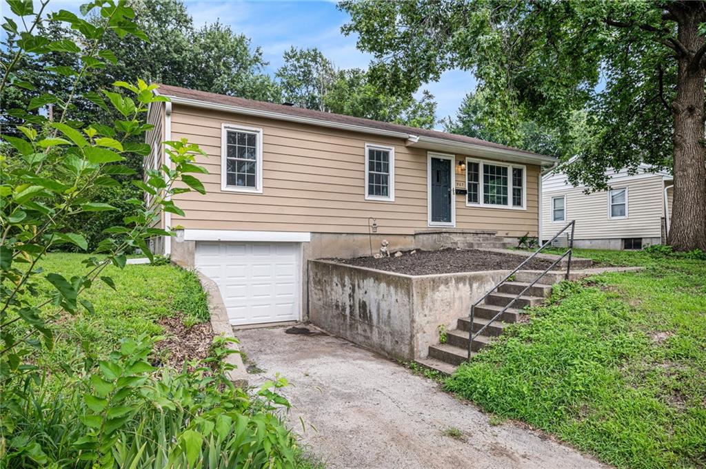 507 Meadow Lane