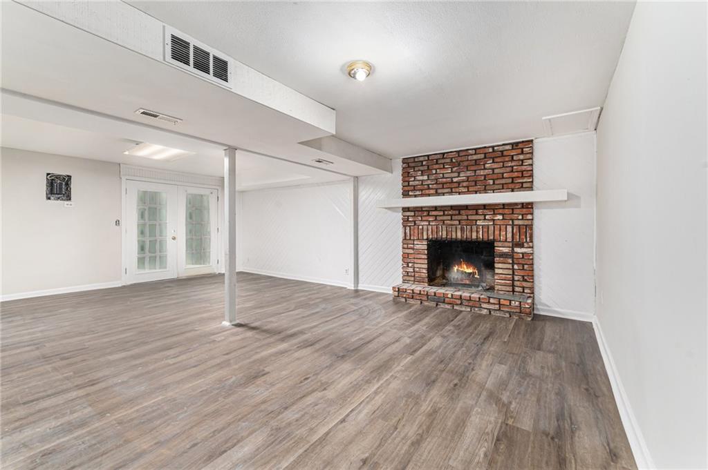 1708 Bunker Hill Drive