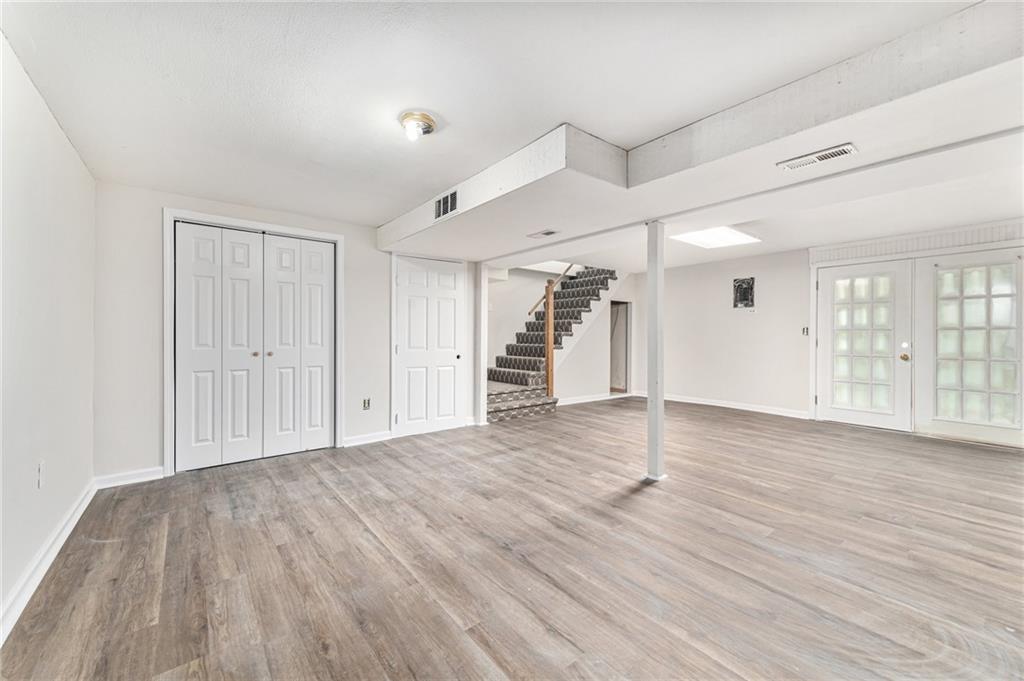 1708 Bunker Hill Drive