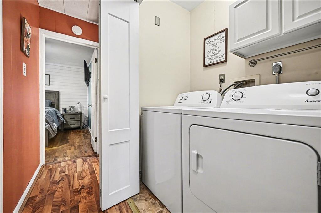 607 W US Highway 71 Highway