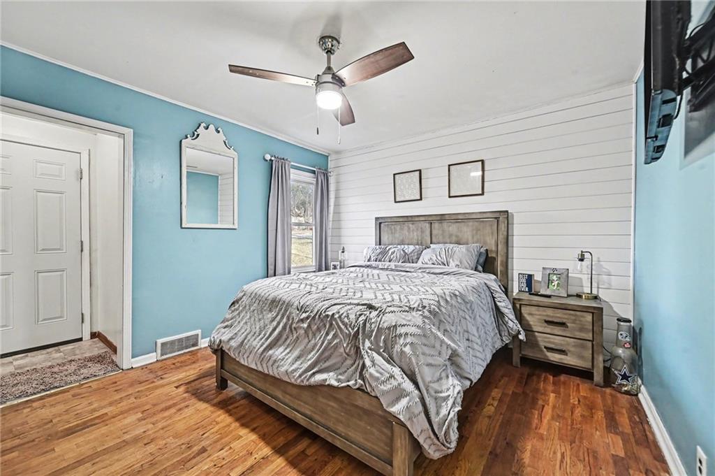 607 W US Highway 71 Highway