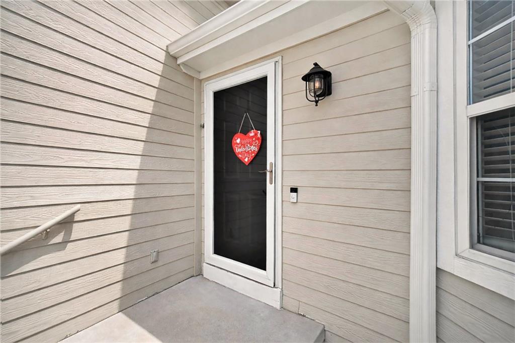 5504 Long View Drive