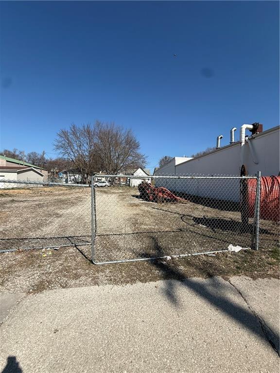 1711-1725 Commercial Street