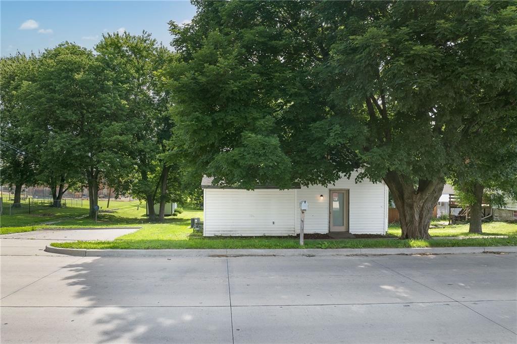 205 S 6th Street