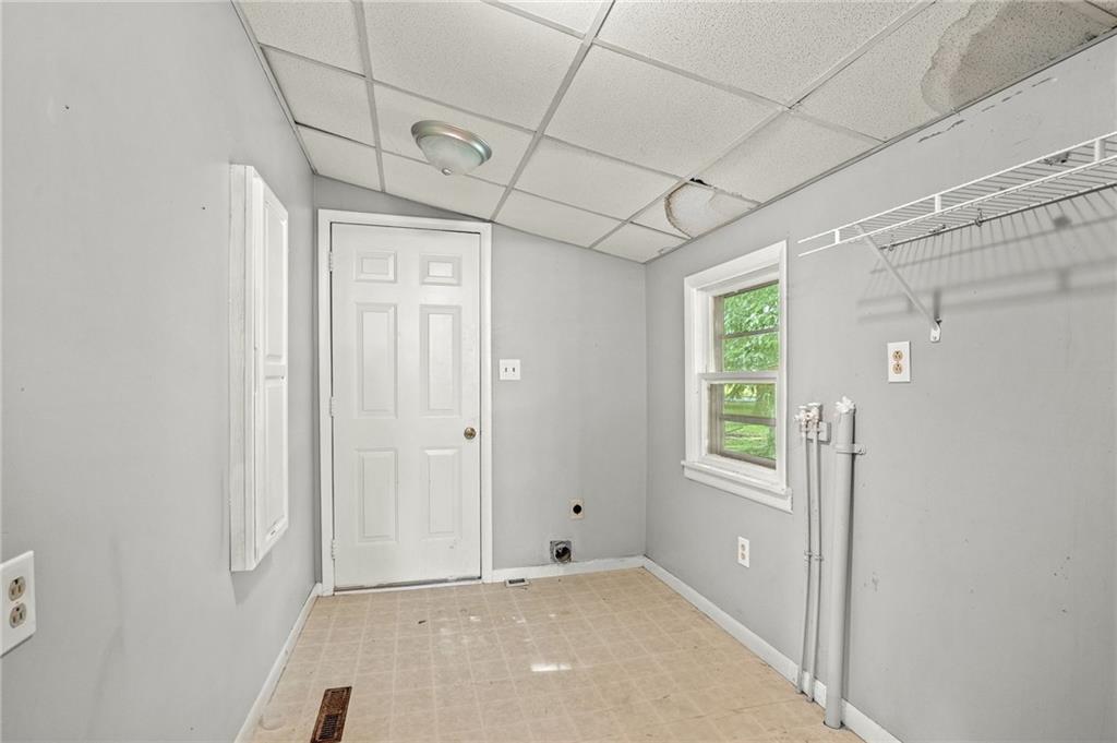 205 S 6th Street