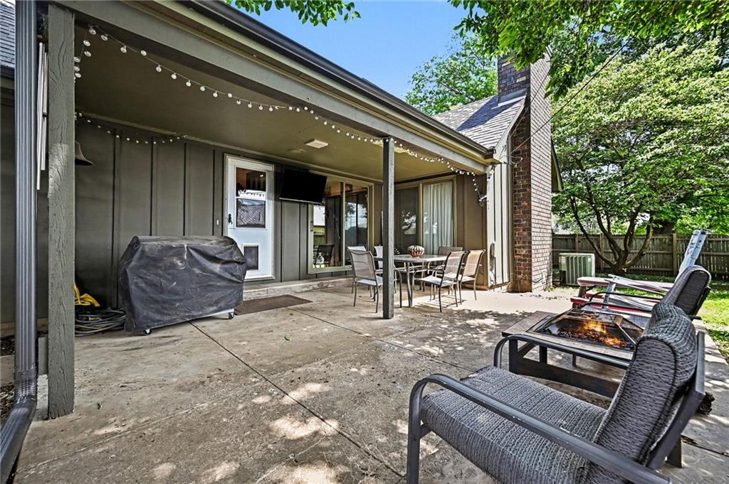 137 E Elm Street