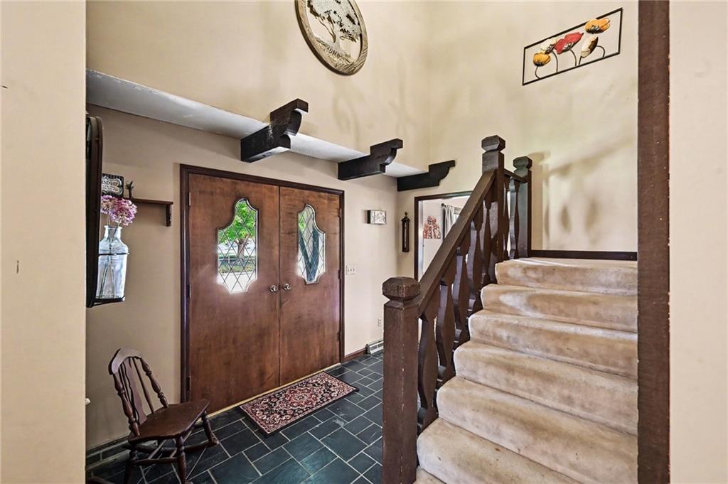 137 E Elm Street