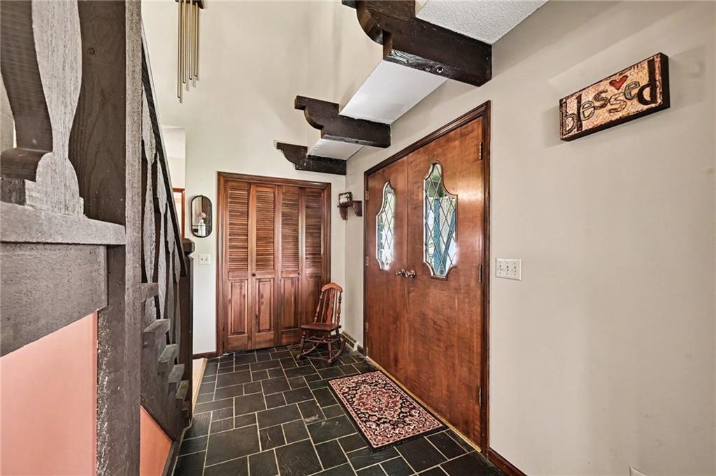 137 E Elm Street