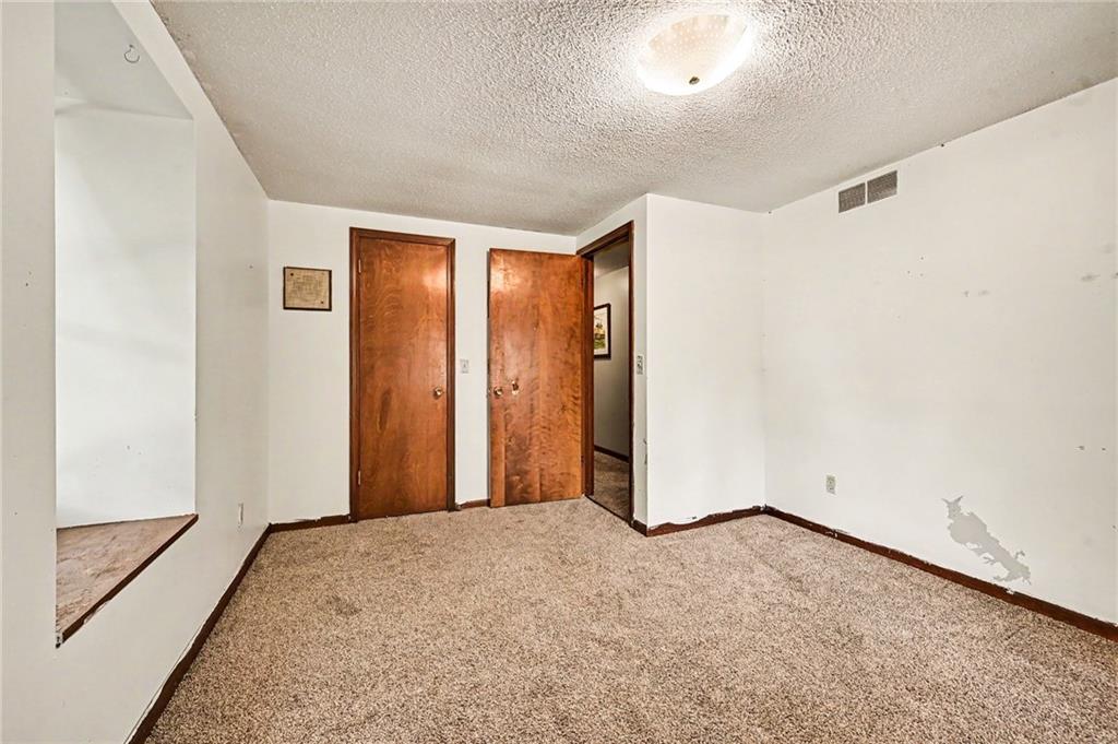 137 E Elm Street