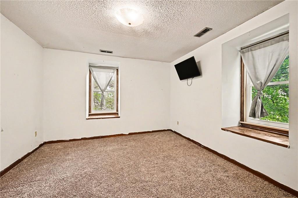 137 E Elm Street