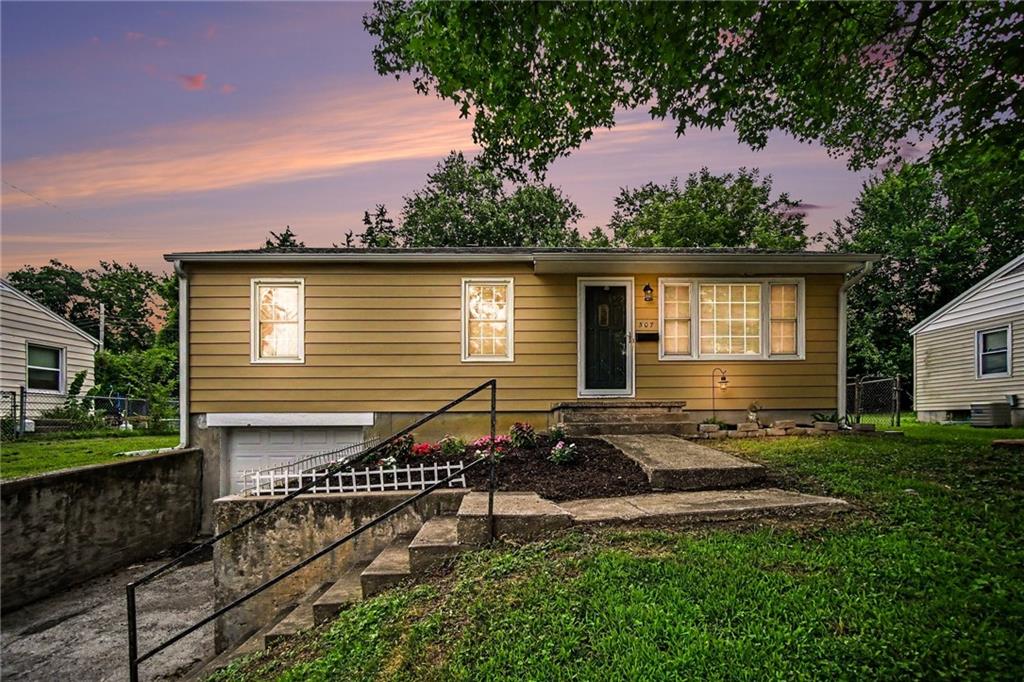 507 E Meadow Lane