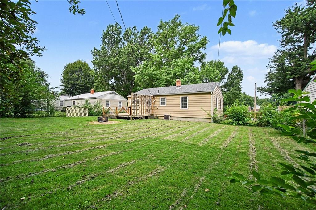 507 E Meadow Lane