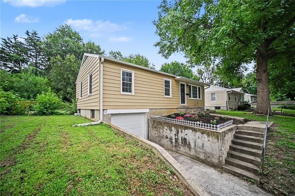 507 E Meadow Lane