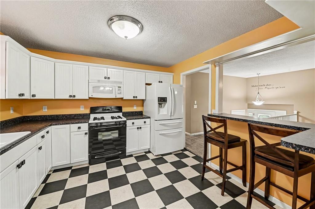 6112 Appaloosa Lane