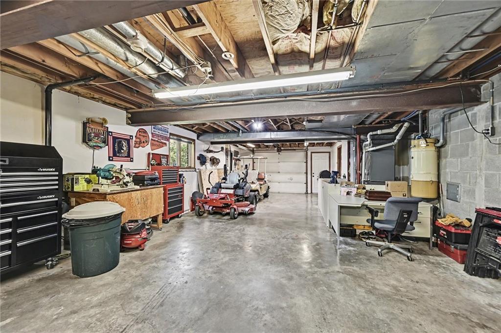 122 Broken Bridge Lane