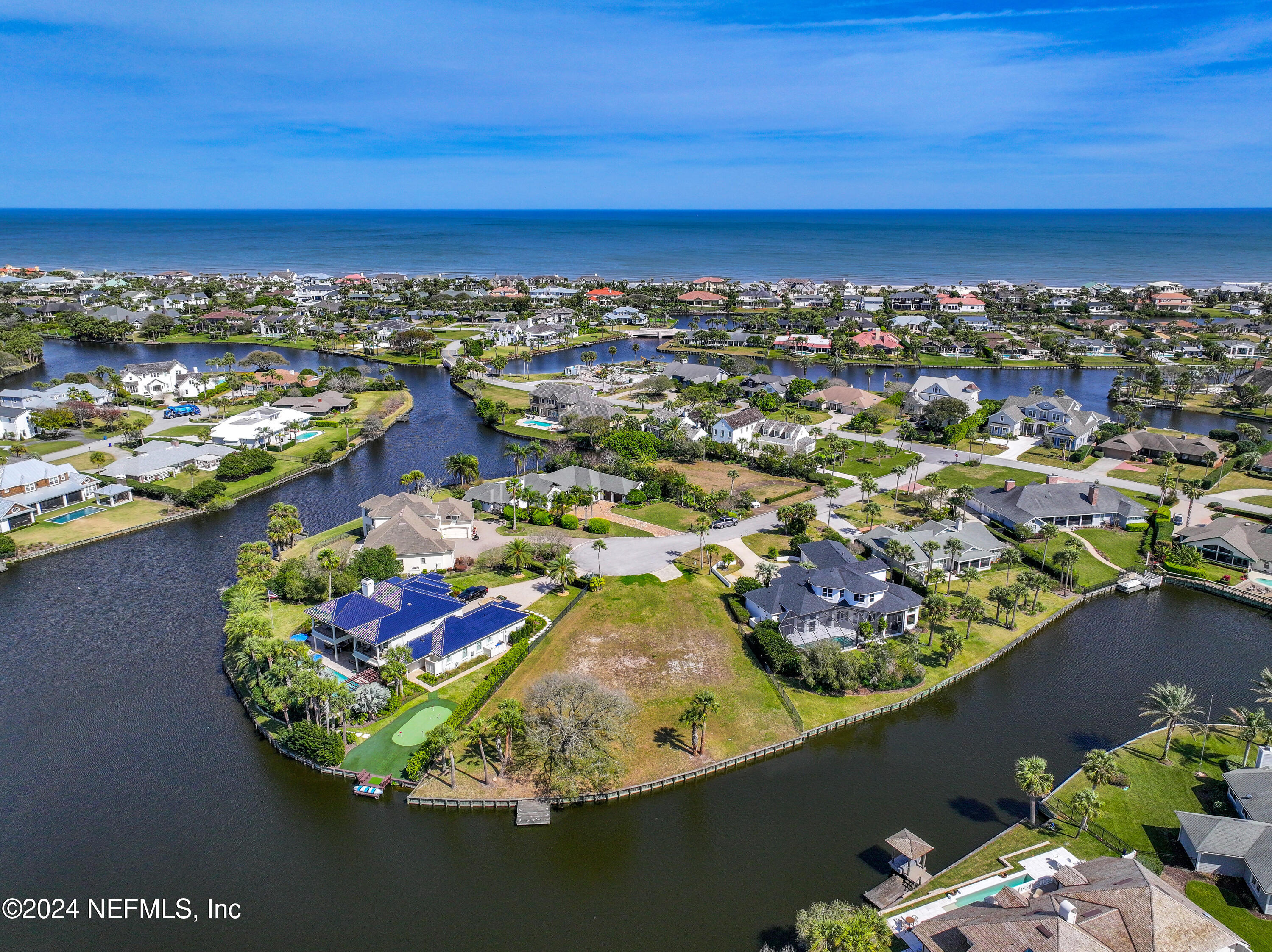 10 LAKE Terrace
