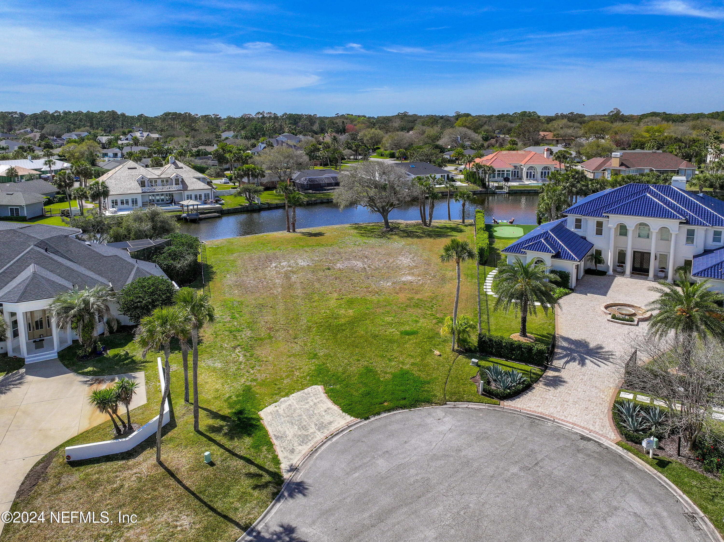 10 LAKE Terrace