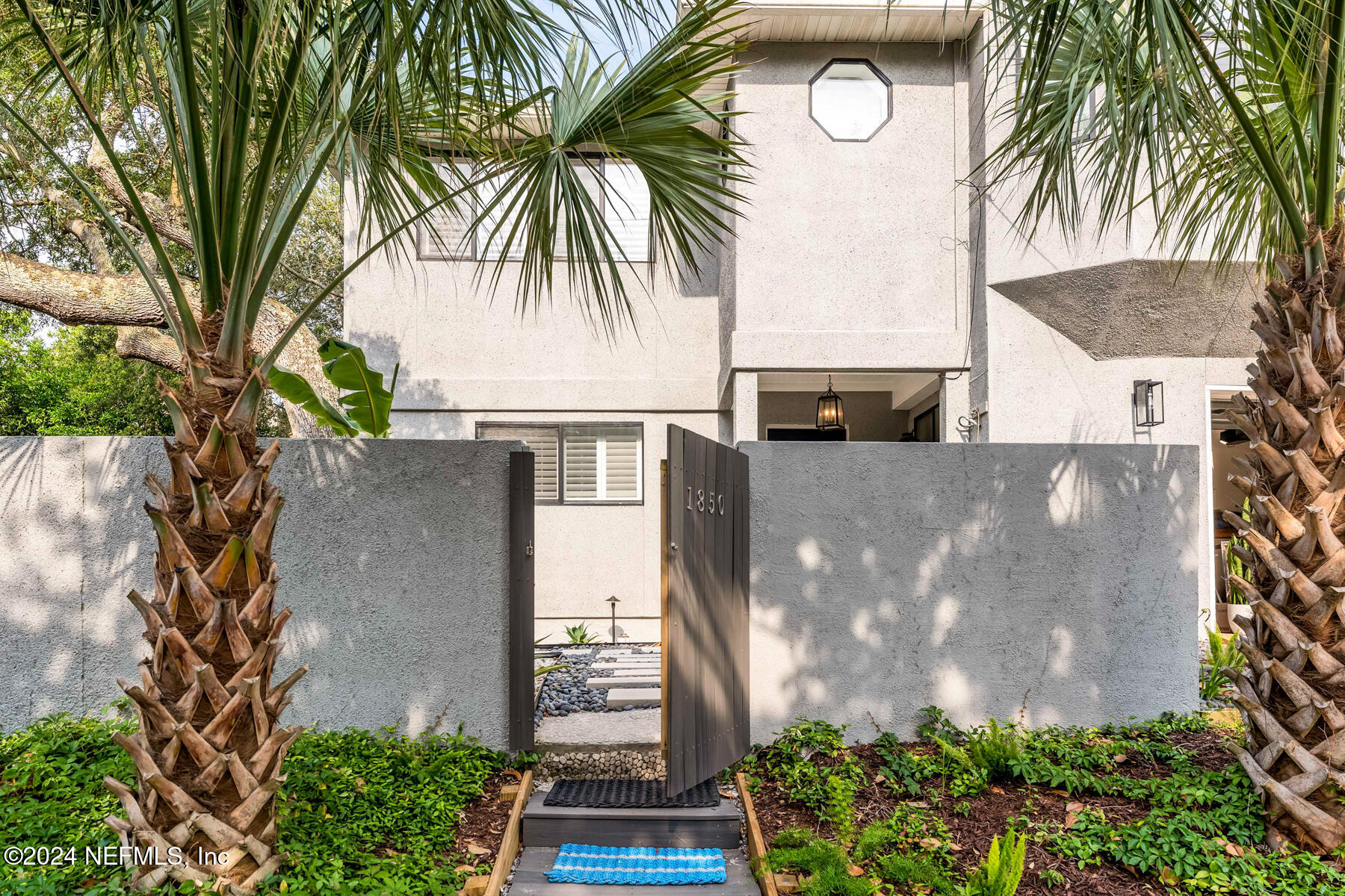1850 BEACH Avenue