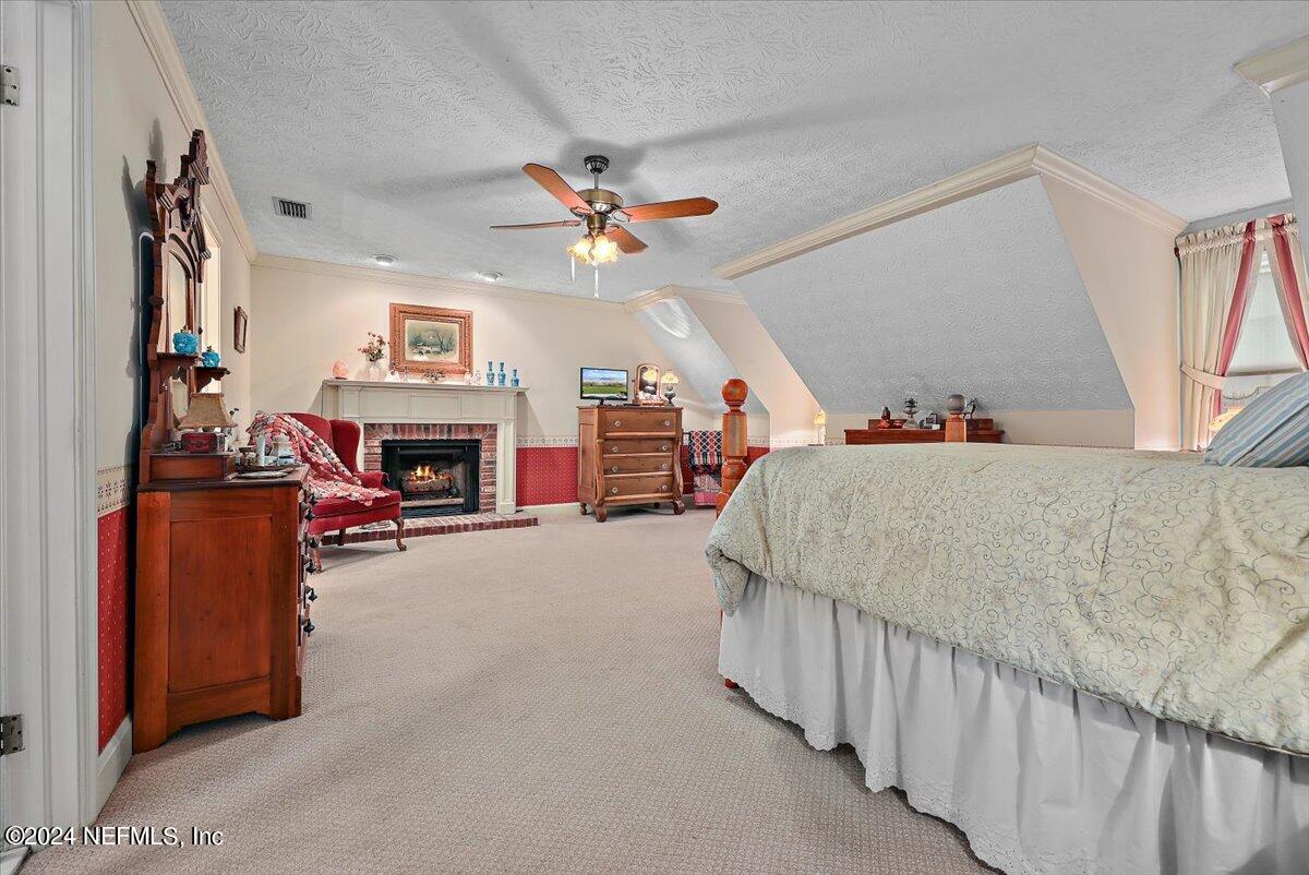 1540 SELVA MARINA Drive