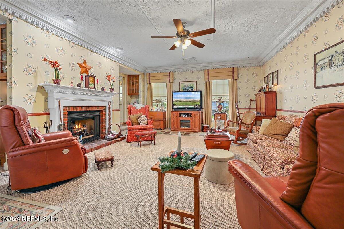 1540 SELVA MARINA Drive