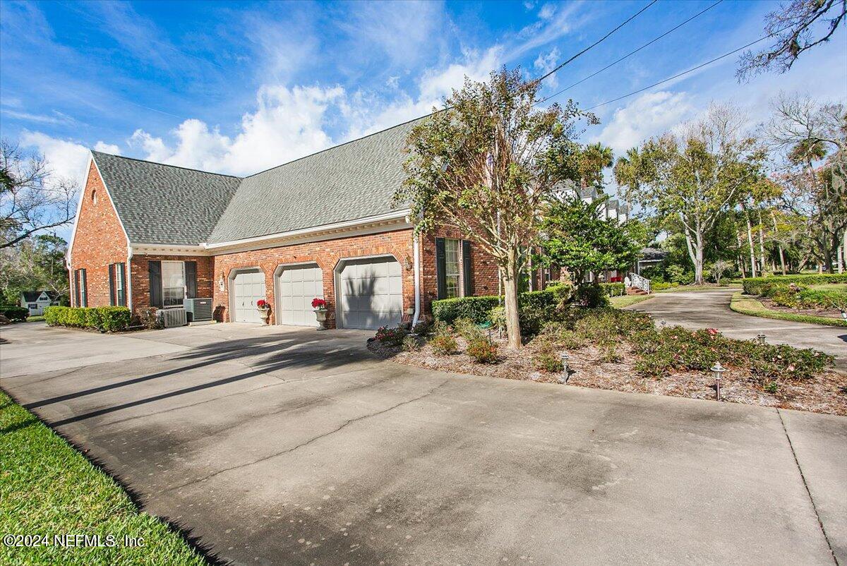 1540 SELVA MARINA Drive
