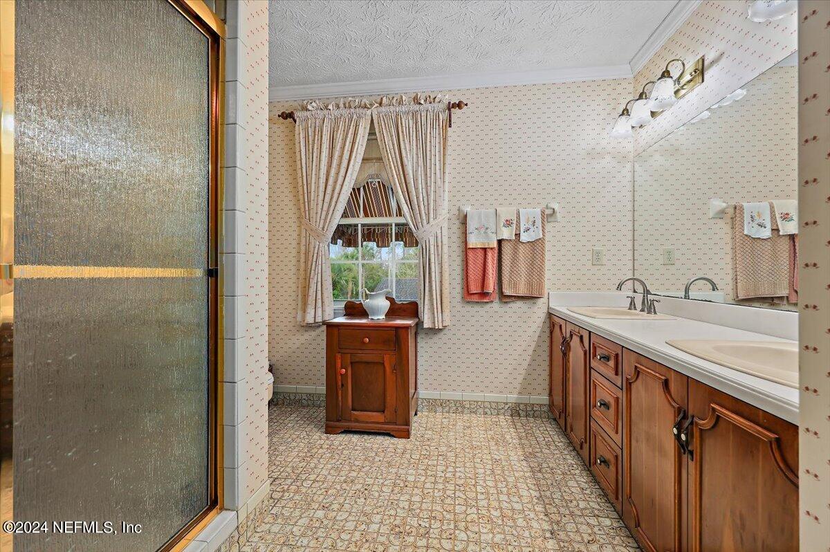 1540 SELVA MARINA Drive