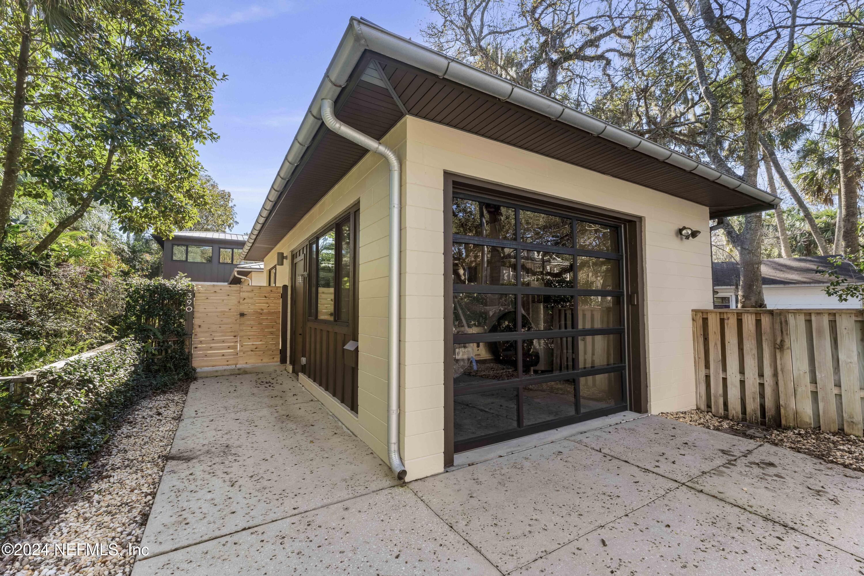 390 5TH Street