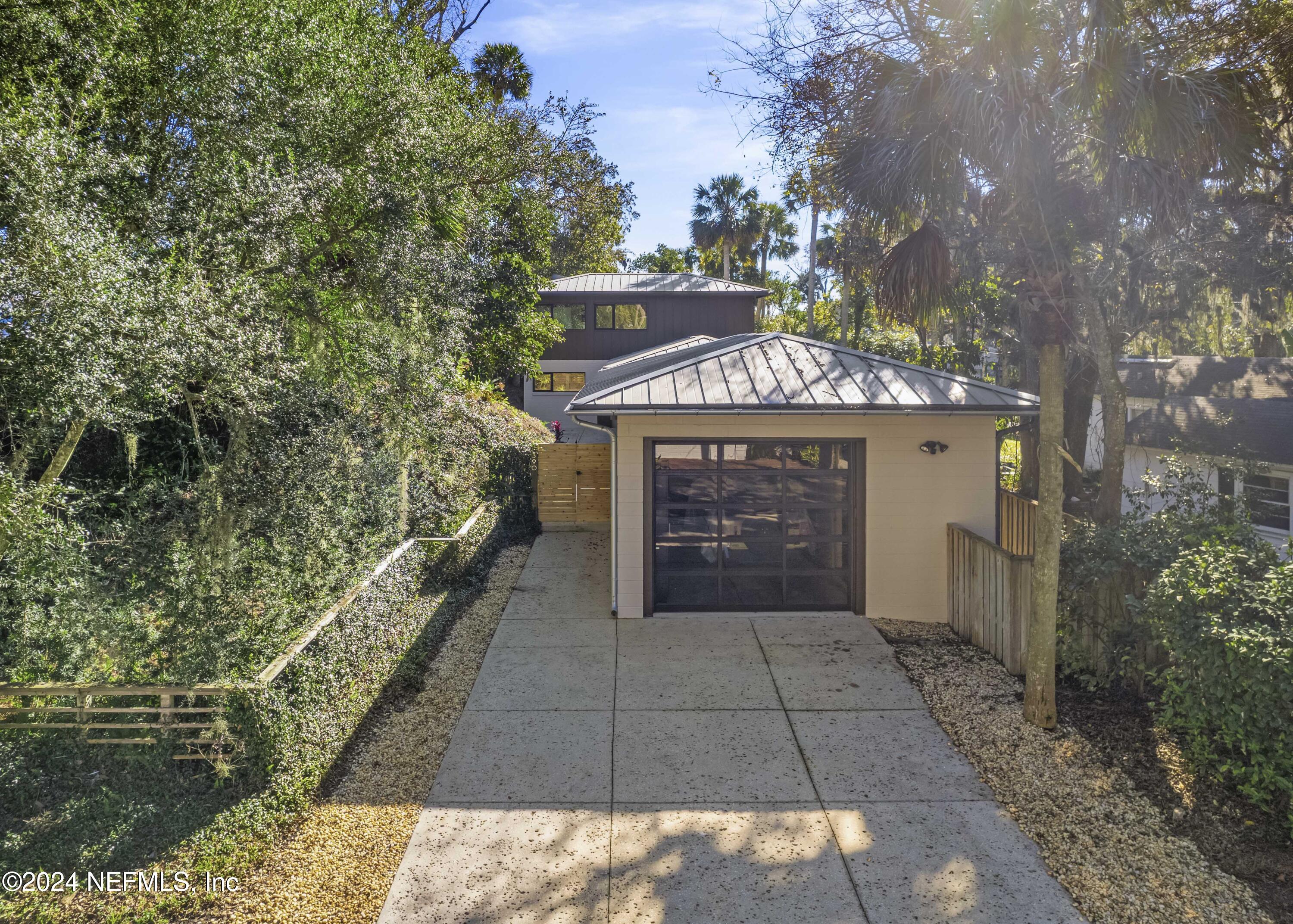 390 5TH Street