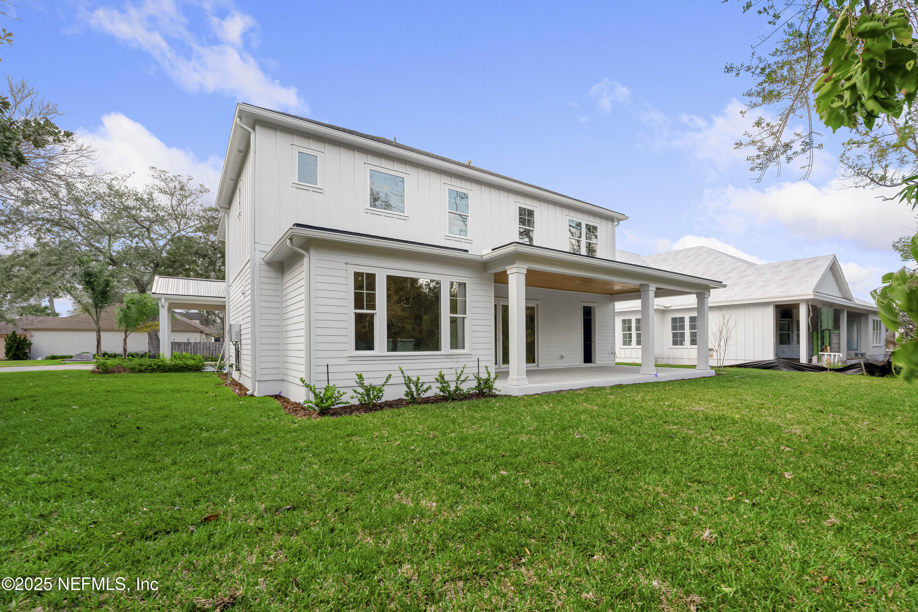 1321 ESTRELA Lane