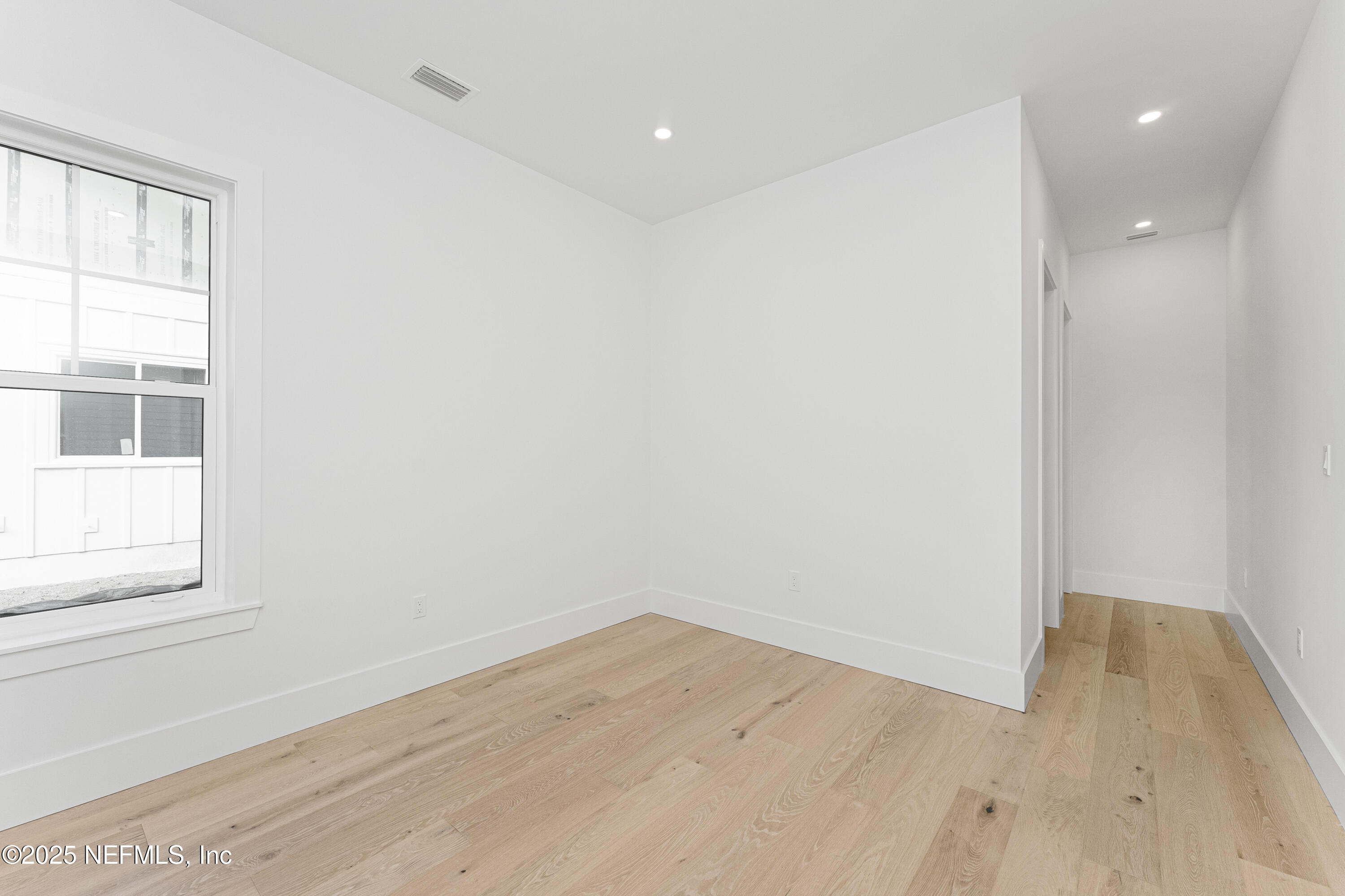 1321 ESTRELA Lane